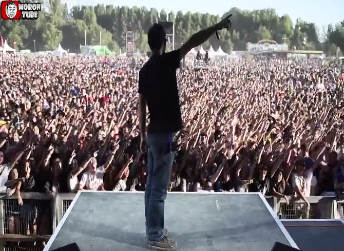 Video: The Garorock festival is set on fire by a lighting technician in spite of himself (Marmande)